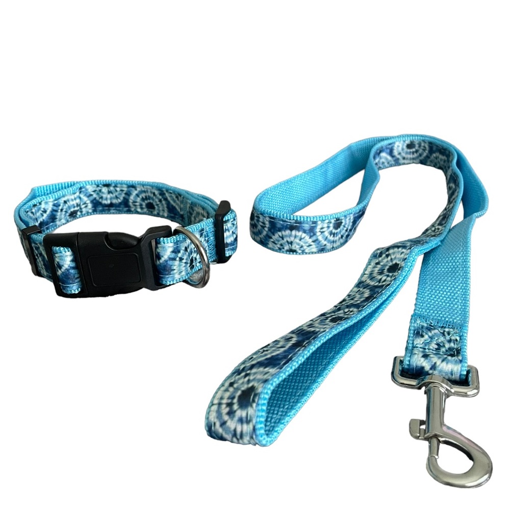 Matching Blue And White Dog Collar and Leash Set - Picture 3 of 4